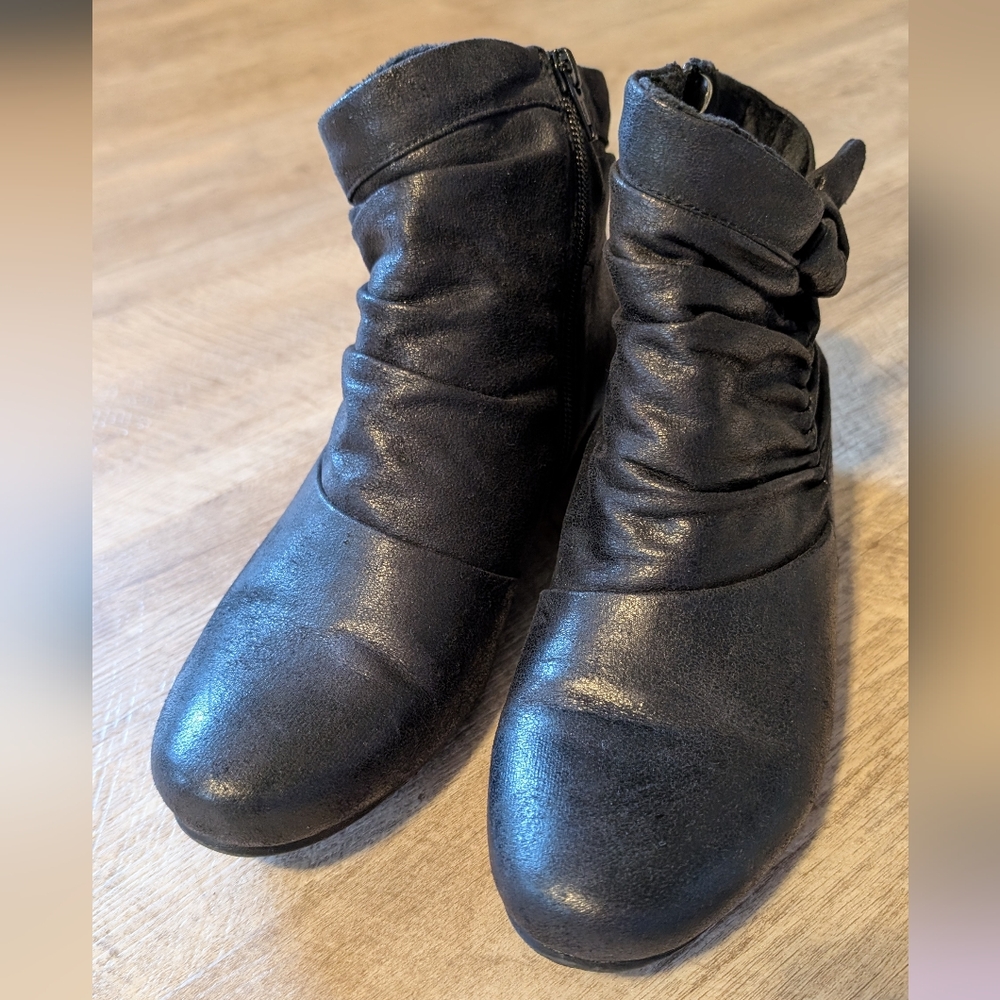 Baretraps Sakari Ankle Boots, Women's 8.5